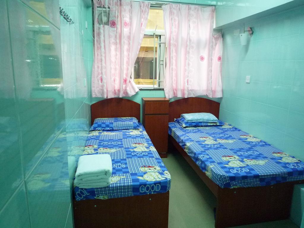 Loi Loi Guest House Гонконг Номер фото